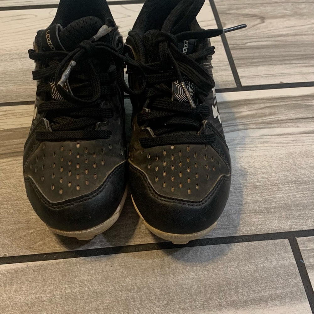 Under Armour Kids Black Sneakers